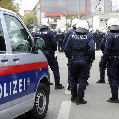 Krawalle bei Identitären-Demo in Wien