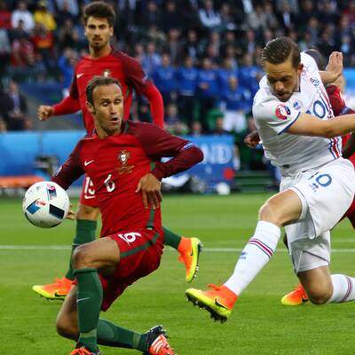 Portugal gegen Island