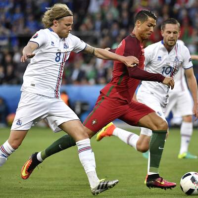 Portugal gegen Island