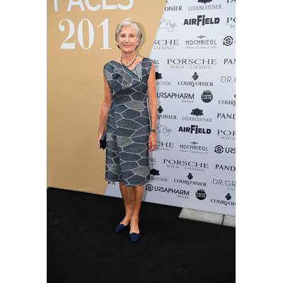 Leading Ladies 2016 - Black Carpet