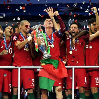 So feiern die Portugiesen