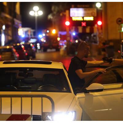 Nizza: Lkw rast in Menschenmenge