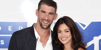 Michael Phelps & Nicole Johnson