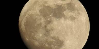 20161114_66_84960_161114_MO_058_Supermond_ueber_wien.jpg
