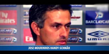 20170115_66_95768_170115_MI_035_Mourinho_Handy_schmaeh.jpg