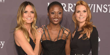 Germany's Next Topmodel: Heidi Klum mit Leticia Wala-Ntuba und Lynn Petertonkoker