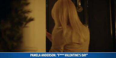 20170213_66_101553_170214_MO_Pamela-Anderson_Valentines_Day_cp.jpg