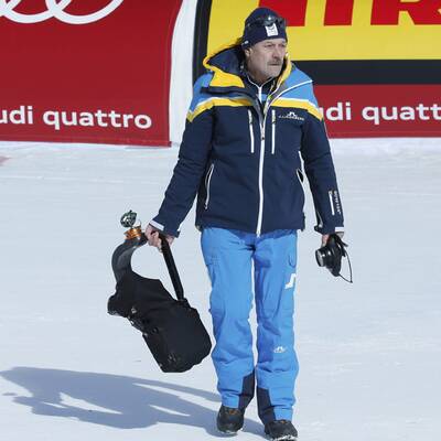 Flieger reißt Kamera vom Himmel