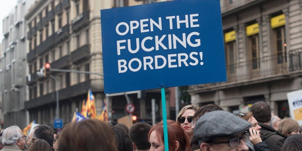 160.000 fordern Aufnahme von Flüchtlingen
