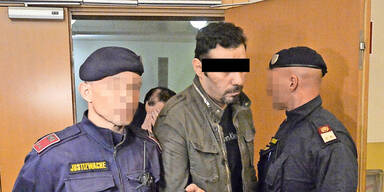 Schock bei Prozess: Selfie mit Sex-Opfer