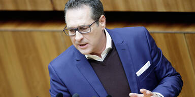 Strache