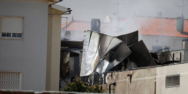 Flugzeug crash Lissabon Lidl