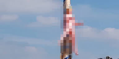 Maibaum Sex-Puppe Neuessling