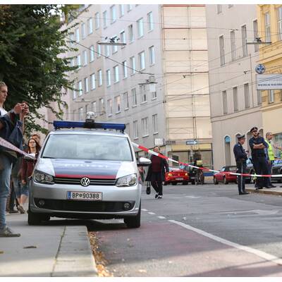 Rohrbruch setzt Alsergrund unter Wasser