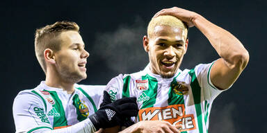 Rapid schie&szlig;t St. P&ouml;lten ab