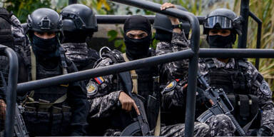 Oscar Perez Soldaten Bolivien