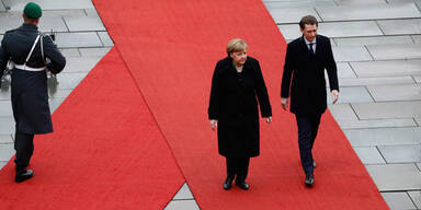 Kurz und Merkel