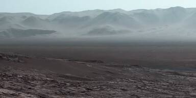 20180202_66_179981_Curiosity_at_Martian_Scenic_Overlook.jpg