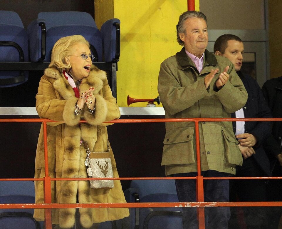 Heidi Horten im Pelz