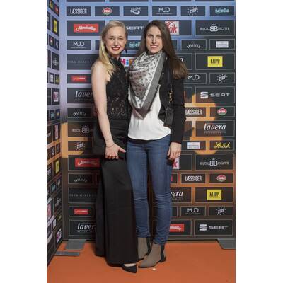 MADONNA Blogger Award 2018 - Orange Carpet