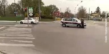 20180416_66_198215_Taxi_Demo_3.jpg