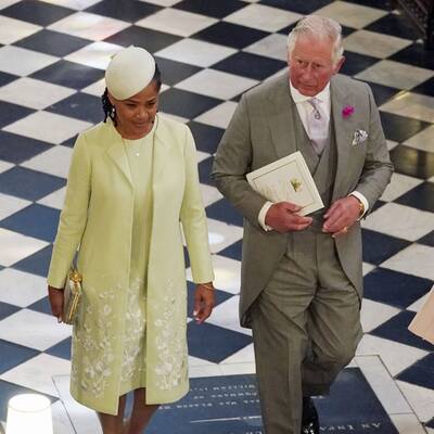 Meghan & Harry im Jaguar