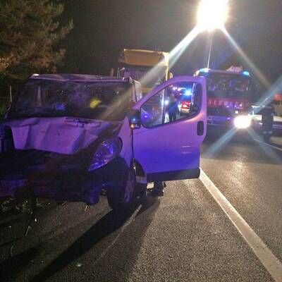 Schwere Unfälle auf A21
