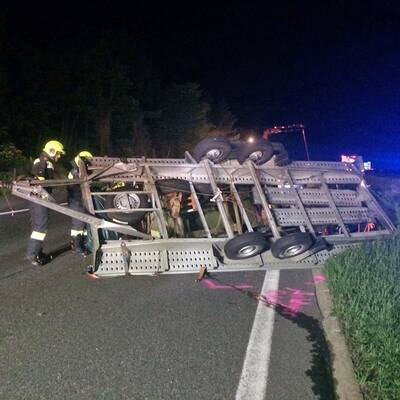 Schwere Unfälle auf A21