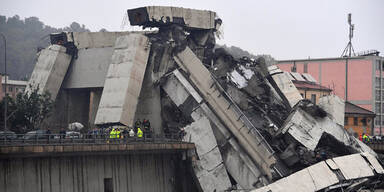 Blitz schlug vor Einsturz in Br&uuml;cke