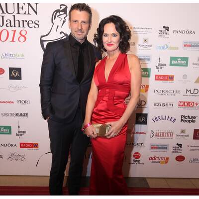 Look! Woman of the Year: Der Red Carpet