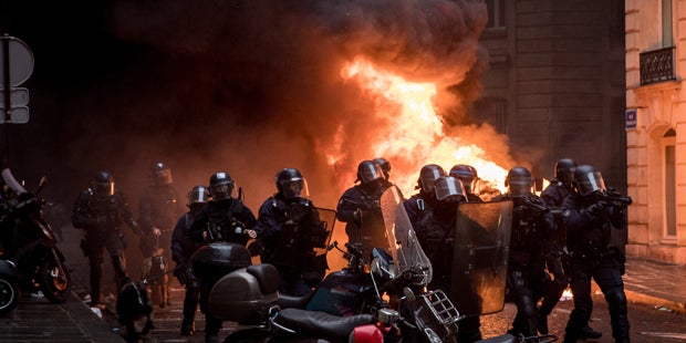 Proteste Frankreich Gelbwesten Paris