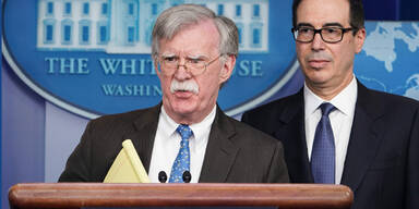 Trump-Berater verr&auml;t unabsichtlich US-Plan f&uuml;r Venezuela