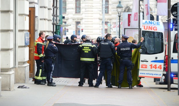 Verwirrter Einbrecher löste Groß-Einsatz am Ring aus