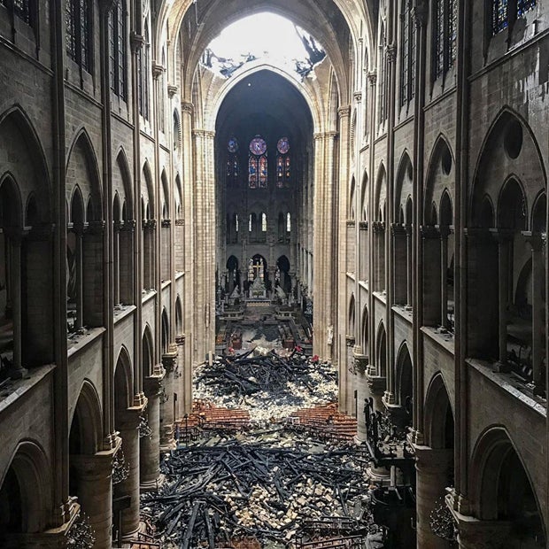 Notre Dame: Bilder von Innen zeigen Ausmaß der Zerstörung