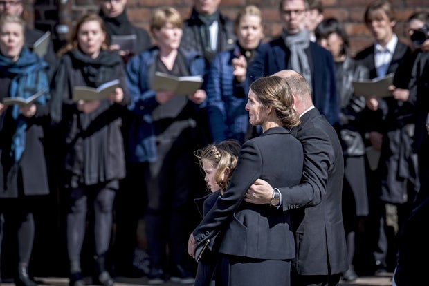 So nimmt Dänen-Milliardär Abschied von seinen Kindern