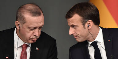 Erdogan Macron