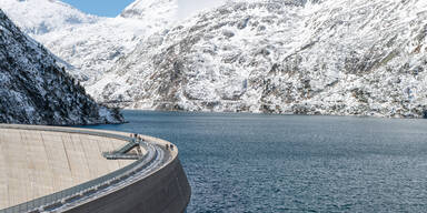 Sichere Versorgung aus eigener Kraft