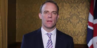 20200508_66_444621_Foreign_Secretary_Dominic_Raab_VE_Day.jpg