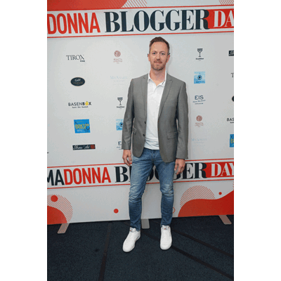 Madonna Blogger Conference