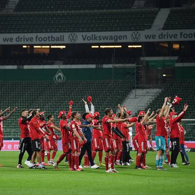 Schaumgebremste Titel-Party für Bayern