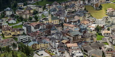 Ischgl plant Alkoholverbot und Kameras f&uuml;r Abst&auml;nde