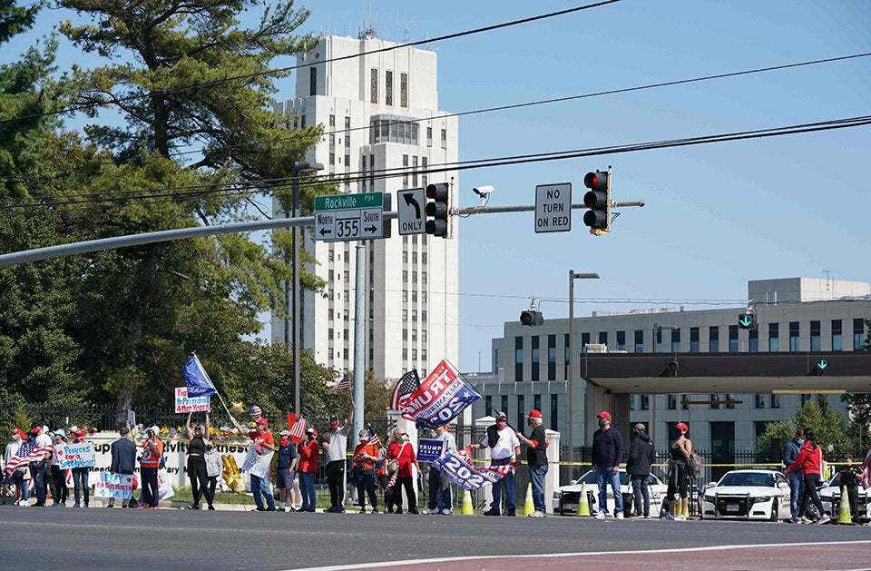 Trump meldet sich aus dem Krankenhaus