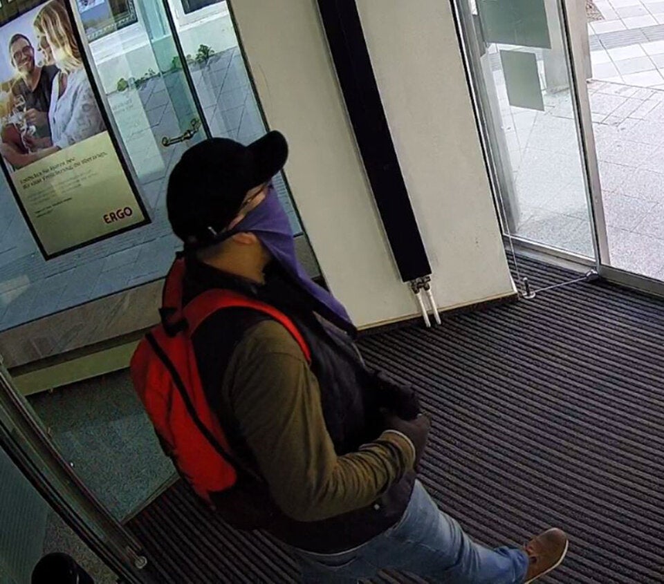 Polizei sucht diesen Bankräuber