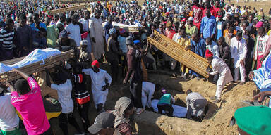 Boko-Haram-Angriff auf Dorf in Nigeria: Mindestens 110 Tote