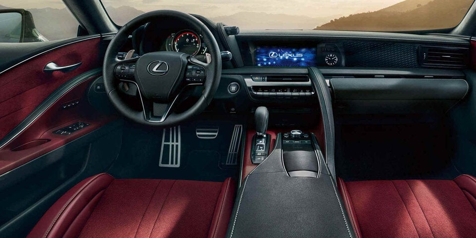 Lexus rüstet das LC Coupé auf