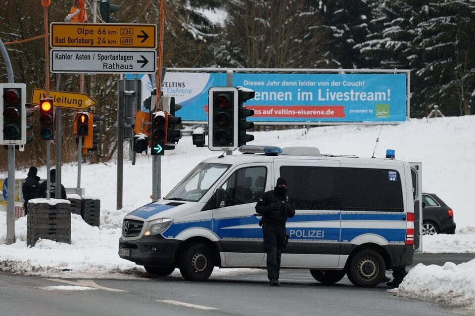Winterberg Deutsche stürmen Skigebiete