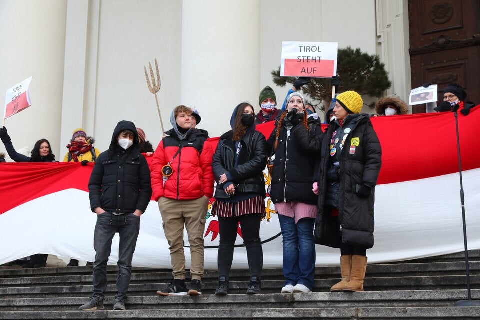 Zwei verletzte Polizisten bei Corona-Demo