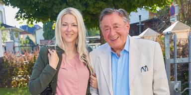 Lugner: Geheim-Date mit Simone