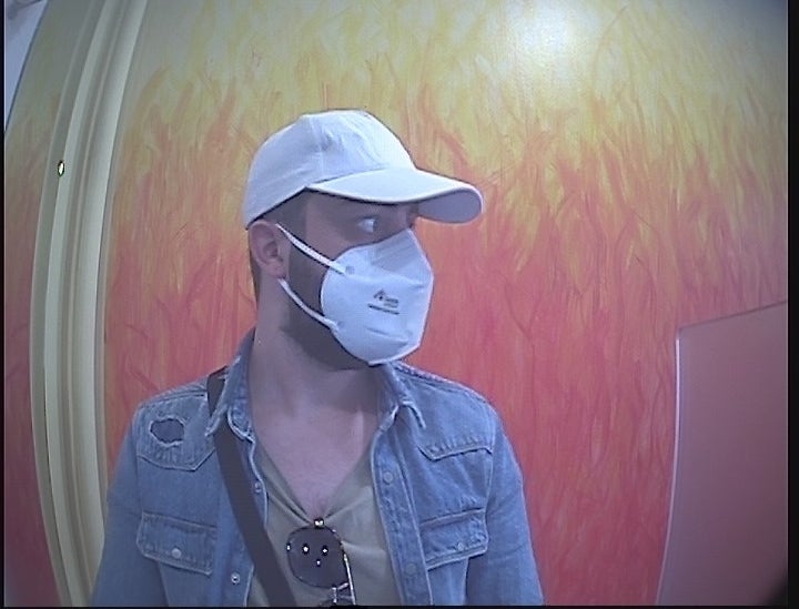 Diebstahl: Polizei sucht diesen Mann