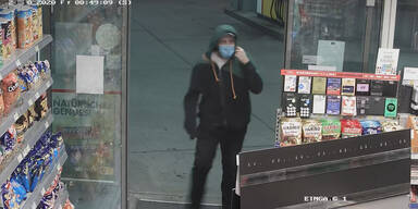 Wenn Sie diesen Mann sehen, rufen Sie die Polizei